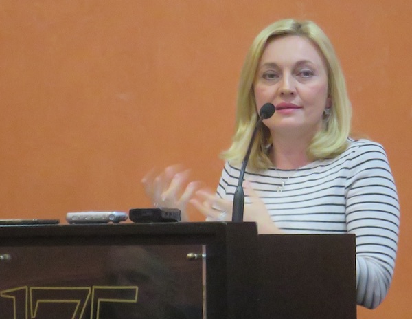 Marijana Petir pokušala je predstaviti što više vrijednih informacija (Fotografija Miljenko Brezak / Živi selo)