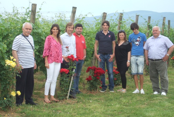 Slavni gosti u pleterničkom vinogradu (Fotografijas Markota)